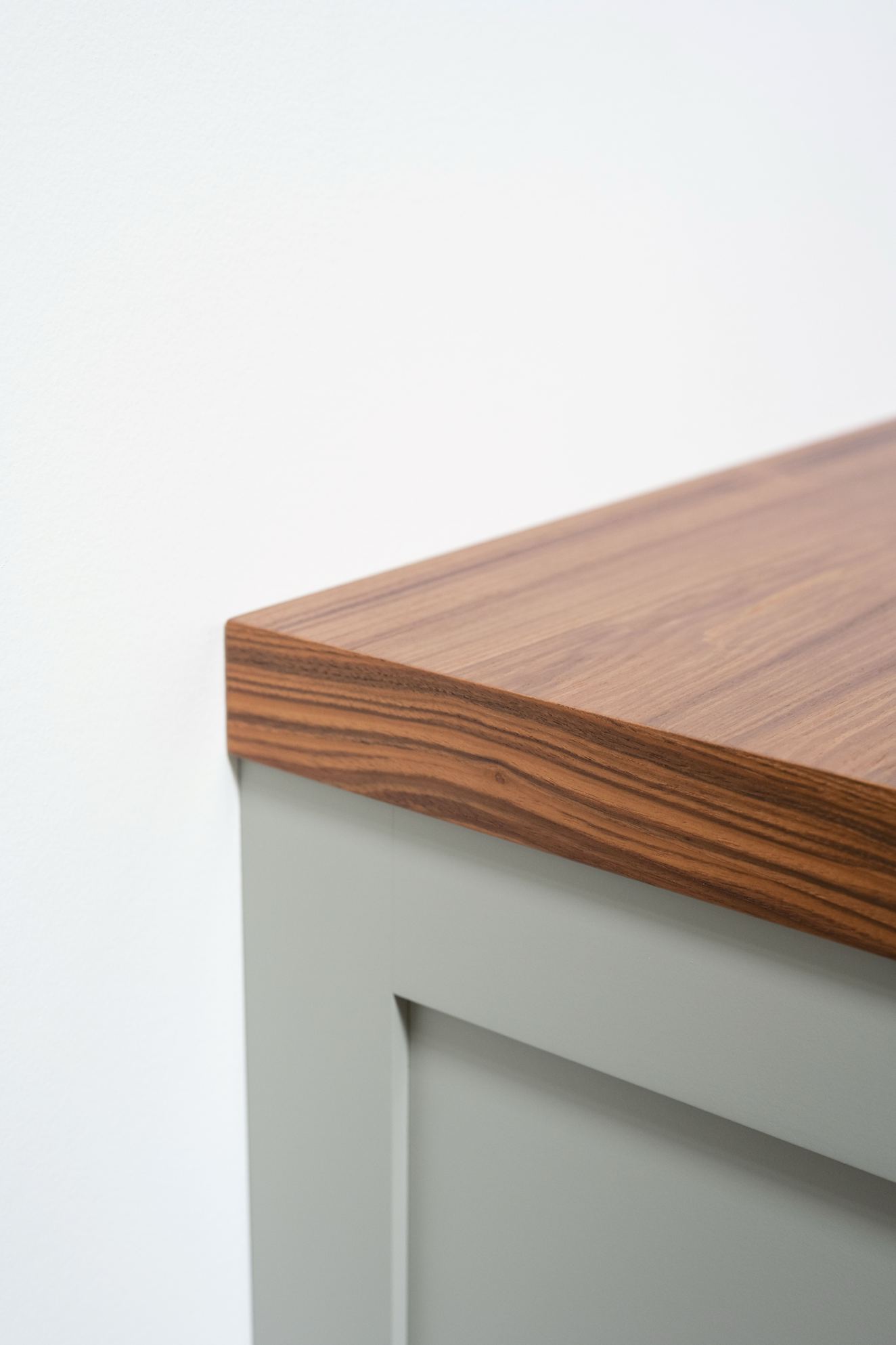 Teak wood cabinet top corner edge