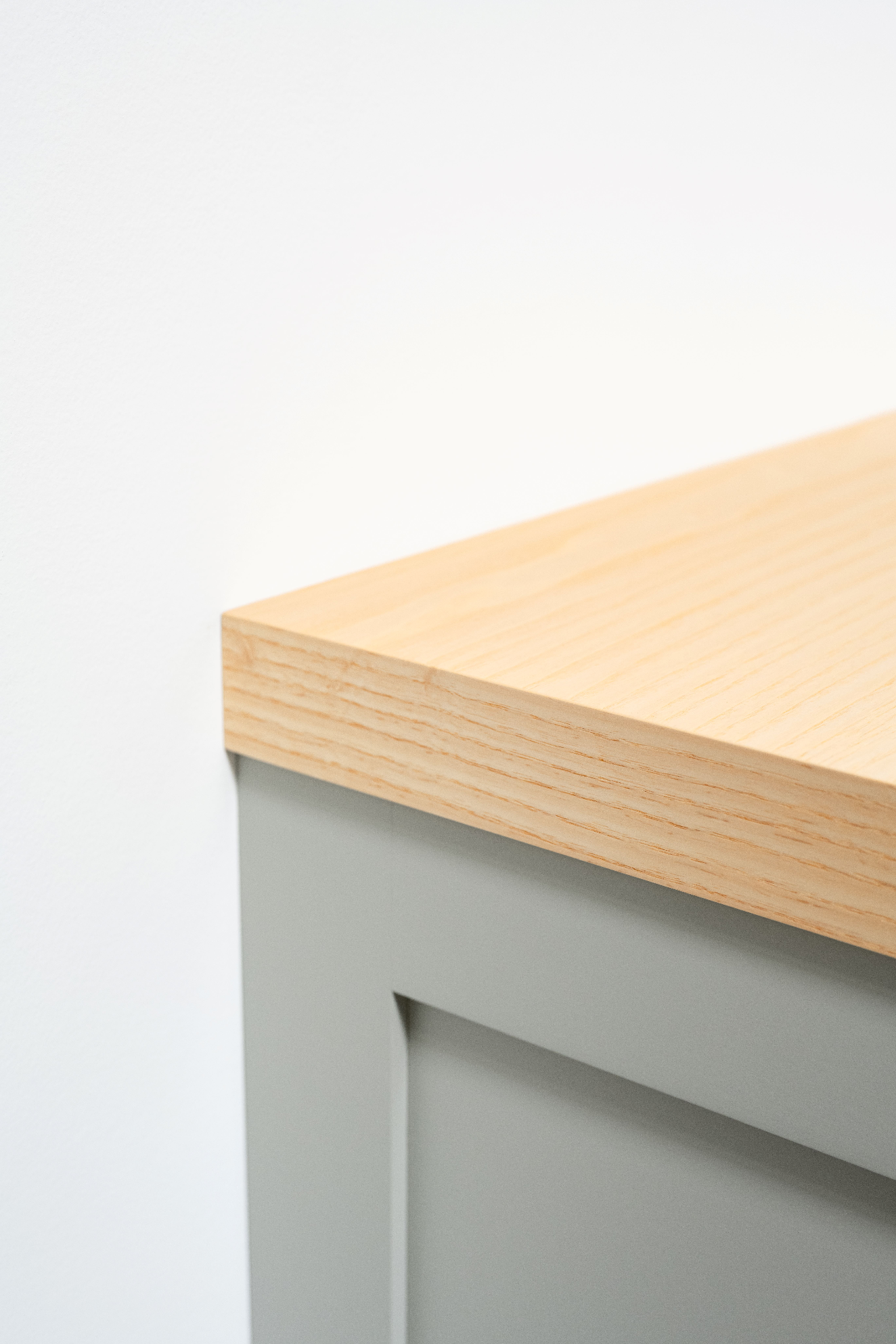 Ash wood cabinet top corner edge