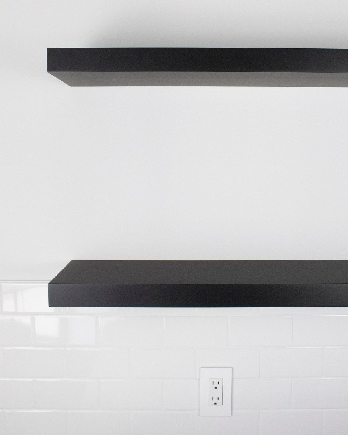 Black (Ebonized Mahogany)