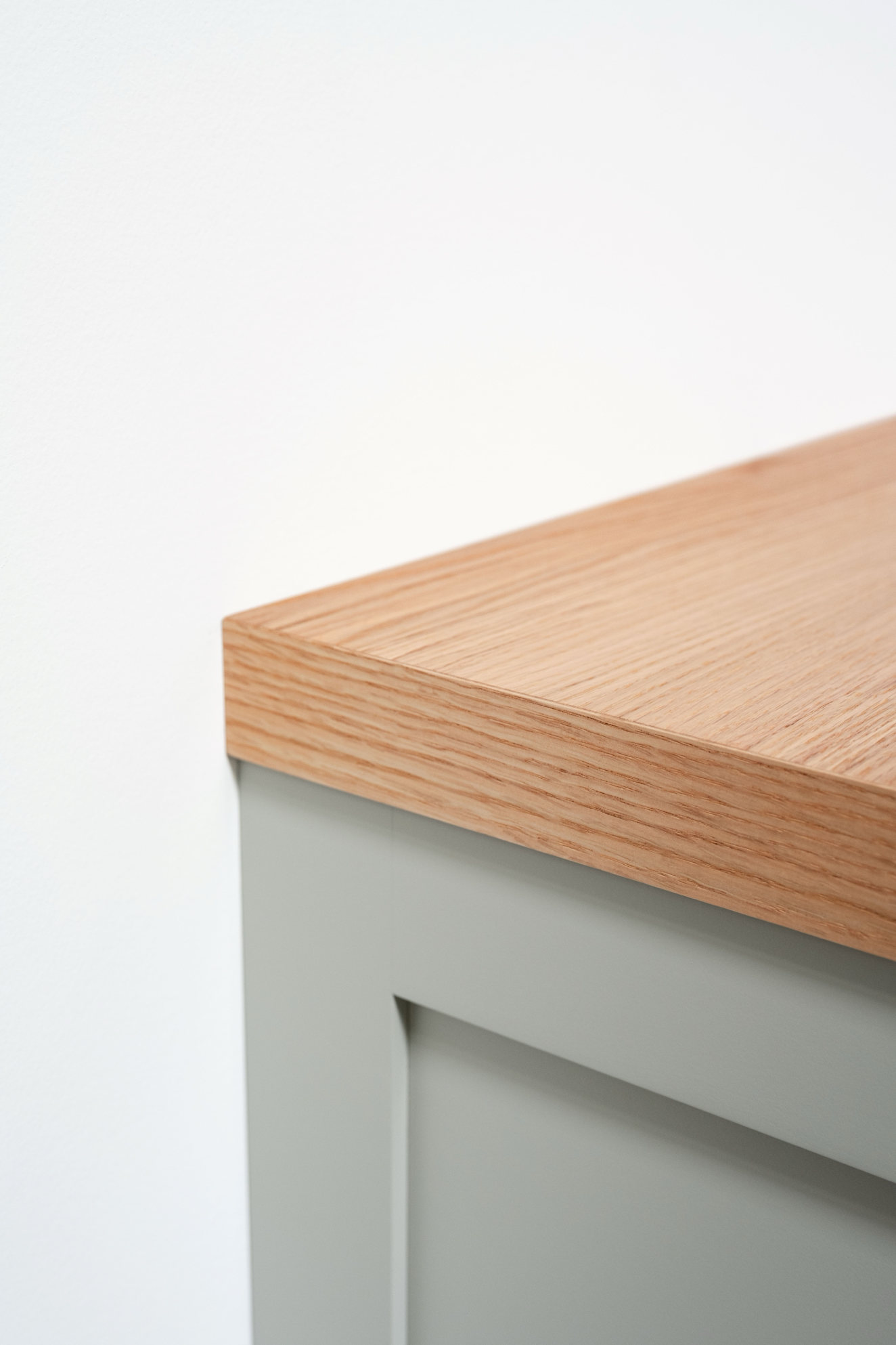 Corner Edge Red Oak cabinet top